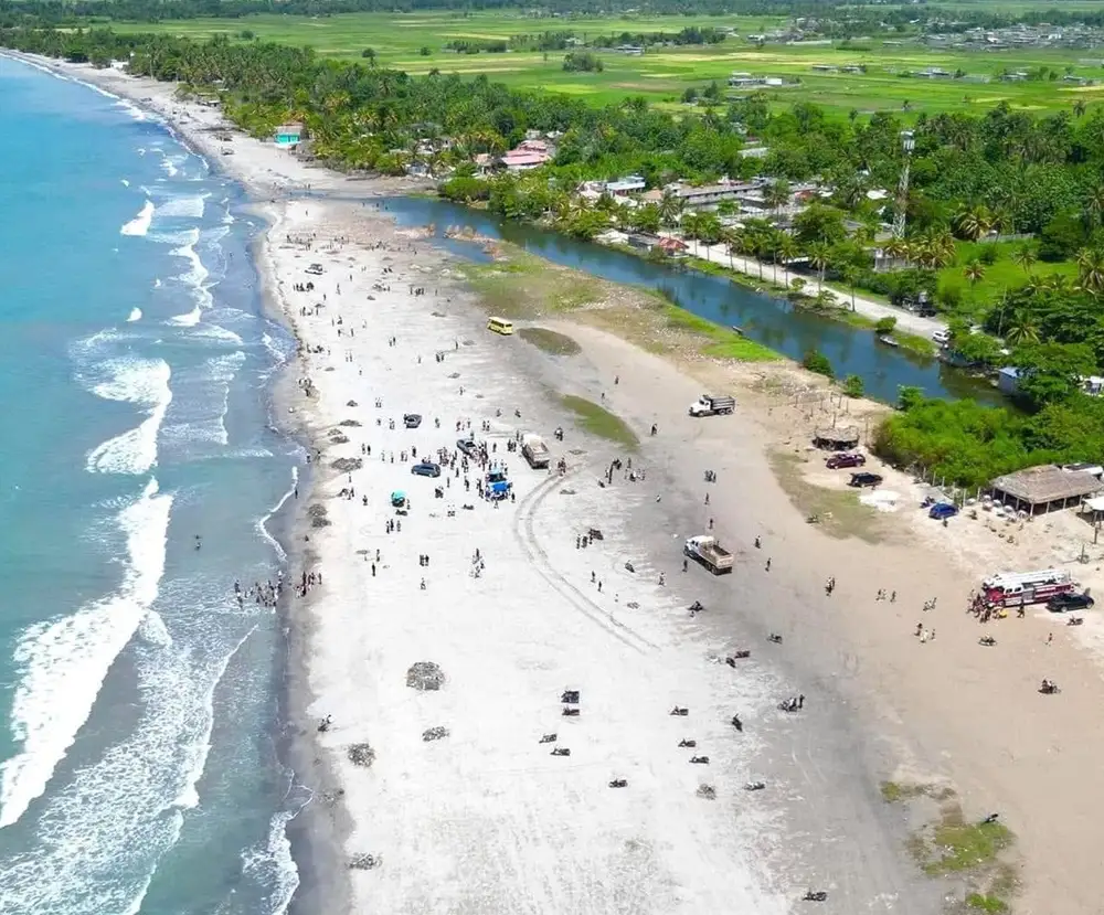 Plage Gelée (Les Cayes) 3